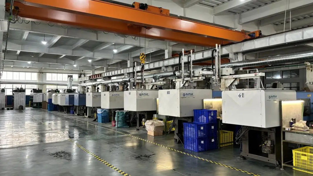 Yuyao Yuhai Livestock Machinery Technology Co., Ltd. linha de produção do fabricante